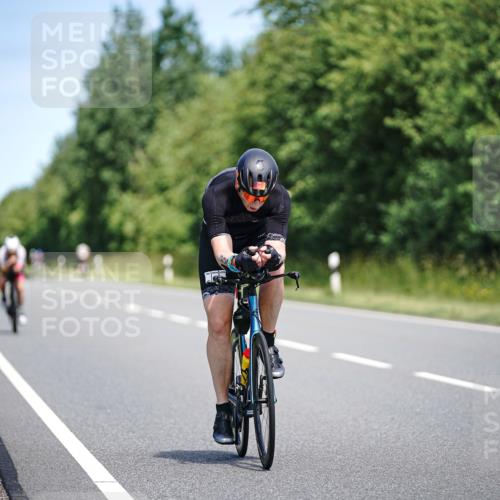 21.06.2026 - Viking Triathlon Michael Burmester http://msf.ph/oto/9877187 21.06.2026 12:59:44 Radfahren 337, 640 meine-sportfotos.de