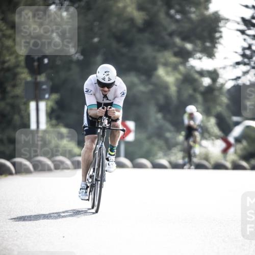 21.06.2026 - 29. Vierlanden-Triathlon H.Heesch http://msf.ph/oto/9877199 21.06.2026 09:02:40 Radfahren 122, 195 meine-sportfotos.de