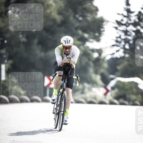 21.06.2026 - 29. Vierlanden-Triathlon H.Heesch http://msf.ph/oto/9877252 21.06.2026 09:02:44 Radfahren 122, 195 meine-sportfotos.de