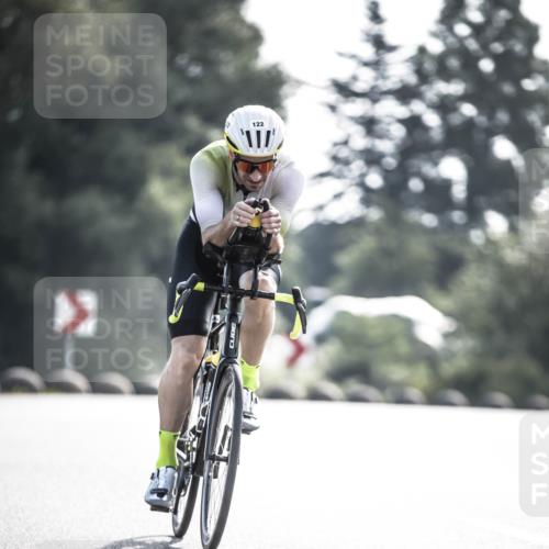 21.06.2026 - 29. Vierlanden-Triathlon H.Heesch http://msf.ph/oto/9877269 21.06.2026 09:02:44 Radfahren 122, 195 meine-sportfotos.de