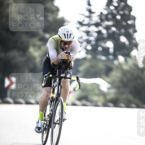 21.06.2026 - 29. Vierlanden-Triathlon H.Heesch http://msf.ph/oto/9877276 21.06.2026 09:02:44 Radfahren 122, 195 meine-sportfotos.de