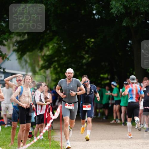 21.06.2026 - 29. Vierlanden-Triathlon LAZAROV Photography http://msf.ph/oto/9877336 21.06.2026 11:35:13 Laufen  meine-sportfotos.de