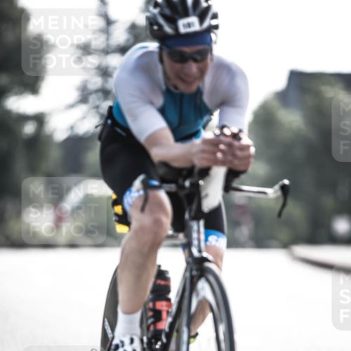 21.06.2026 - 29. Vierlanden-Triathlon H.Heesch http://msf.ph/oto/9877346 21.06.2026 09:03:01 Radfahren 181 meine-sportfotos.de