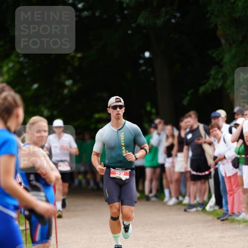 21.06.2026 - 29. Vierlanden-Triathlon LAZAROV Photography http://msf.ph/oto/9877384 21.06.2026 11:36:03 Laufen  meine-sportfotos.de