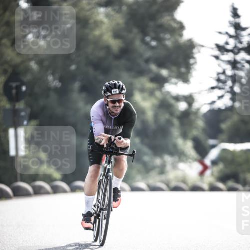 21.06.2026 - 29. Vierlanden-Triathlon H.Heesch http://msf.ph/oto/9877395 21.06.2026 09:03:11 Radfahren 167, 171 meine-sportfotos.de