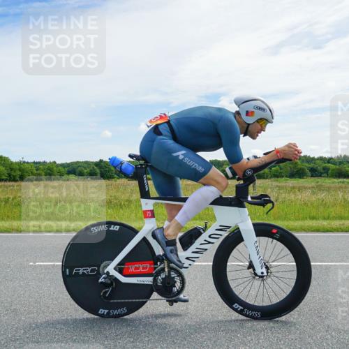 21.06.2026 - Viking Triathlon Michael Burmester http://msf.ph/oto/9877396 21.06.2026 12:04:32 Radfahren 73, 75, 78, 78, 96, 126, 172, 214, 252, 613, 613, 659, 659, 665 meine-sportfotos.de
