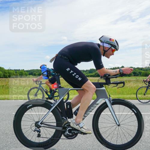 21.06.2026 - Viking Triathlon Michael Burmester http://msf.ph/oto/9877419 21.06.2026 12:04:58 Radfahren 83, 98, 142, 380, 467, 542, 642, 642, 645, 669 meine-sportfotos.de