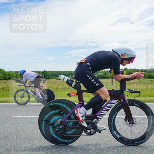 21.06.2026 - Viking Triathlon Michael Burmester http://msf.ph/oto/9877485 21.06.2026 12:05:34 Radfahren 16, 41, 53, 56, 86, 94, 132, 136, 165, 189, 198, 219, 239, 256, 304, 364, 382, 407, 429, 442, 456, 571, 634, 668 meine-sportfotos.de