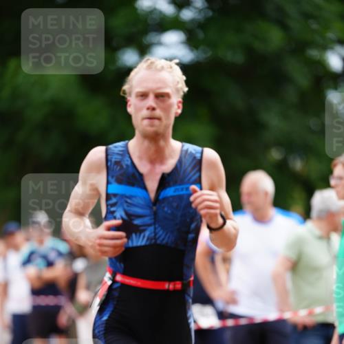 21.06.2026 - 29. Vierlanden-Triathlon LAZAROV Photography http://msf.ph/oto/9877567 21.06.2026 11:37:54 Laufen 1004 meine-sportfotos.de