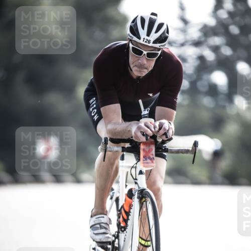 21.06.2026 - 29. Vierlanden-Triathlon H.Heesch http://msf.ph/oto/9877568 21.06.2026 09:03:44 Radfahren 124, 126 meine-sportfotos.de