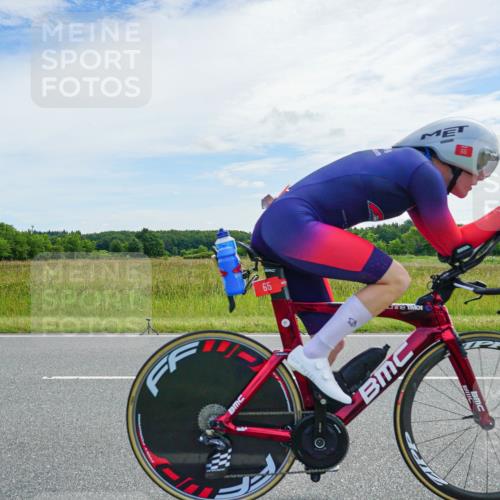 21.06.2026 - Viking Triathlon Michael Burmester http://msf.ph/oto/9877602 21.06.2026 12:07:15 Radfahren 44, 60, 166, 212, 267, 316, 348, 387, 419, 562, 608, 615 meine-sportfotos.de