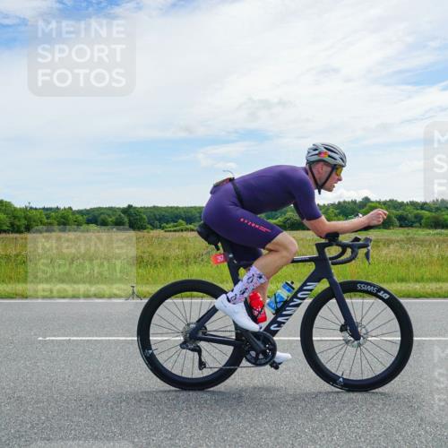 21.06.2026 - Viking Triathlon Michael Burmester http://msf.ph/oto/9877631 21.06.2026 12:07:24 Radfahren 44, 118, 163, 166, 226, 245, 267, 316, 387, 419, 562, 608 meine-sportfotos.de