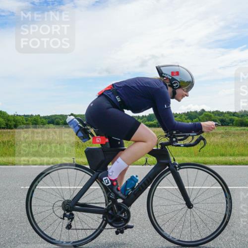 21.06.2026 - Viking Triathlon Michael Burmester http://msf.ph/oto/9877667 21.06.2026 12:07:46 Radfahren 90, 97, 211, 226, 245, 269, 335, 422, 562, 621, 622 meine-sportfotos.de