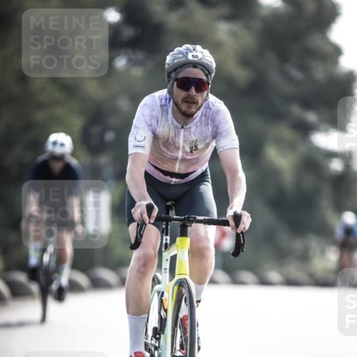21.06.2026 - 29. Vierlanden-Triathlon H.Heesch http://msf.ph/oto/9877710 21.06.2026 09:04:45 Radfahren 50, 70, 81, 98, 146 meine-sportfotos.de