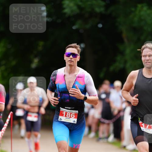 21.06.2026 - 29. Vierlanden-Triathlon LAZAROV Photography http://msf.ph/oto/9877711 21.06.2026 11:39:44 Laufen 202, 186, 4, 171 meine-sportfotos.de