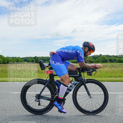 21.06.2026 - Viking Triathlon Michael Burmester http://msf.ph/oto/9877716 21.06.2026 12:08:21 Radfahren 37, 138, 295, 305, 410, 411, 490, 622, 652 meine-sportfotos.de