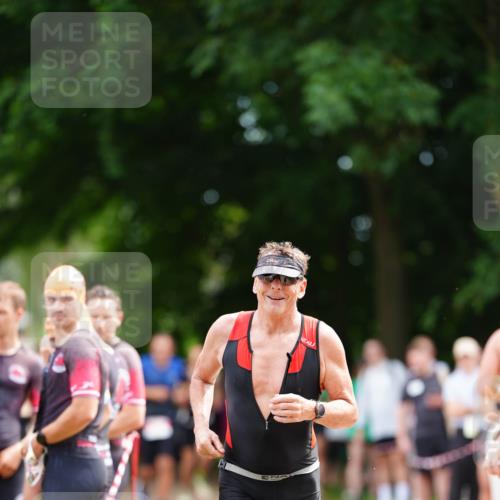 21.06.2026 - 29. Vierlanden-Triathlon LAZAROV Photography http://msf.ph/oto/9877738 21.06.2026 11:40:57 Laufen  meine-sportfotos.de