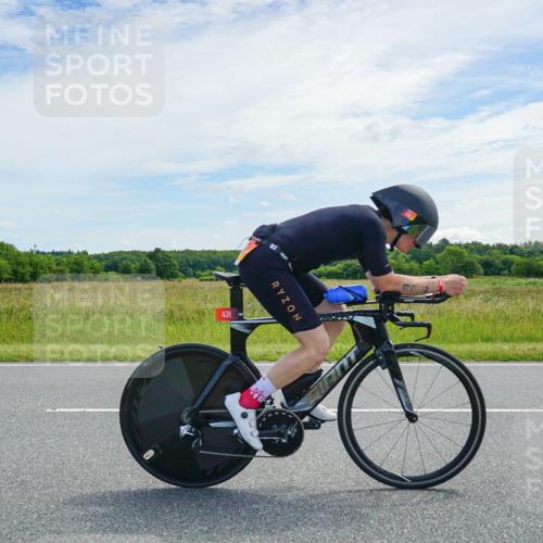 21.06.2026 - Viking Triathlon Michael Burmester http://msf.ph/oto/9877781 21.06.2026 12:09:49 Radfahren 64, 185, 185, 378, 378, 438, 460, 484, 522 meine-sportfotos.de
