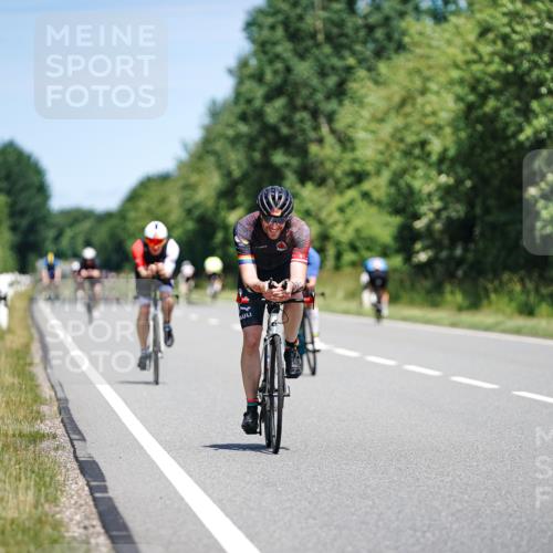 21.06.2026 - Viking Triathlon Michael Burmester http://msf.ph/oto/9877800 21.06.2026 13:04:40 Radfahren 217, 229, 300 meine-sportfotos.de