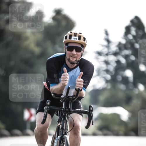 21.06.2026 - 29. Vierlanden-Triathlon H.Heesch http://msf.ph/oto/9878010 21.06.2026 09:06:05 Radfahren 94, 190, 191 meine-sportfotos.de