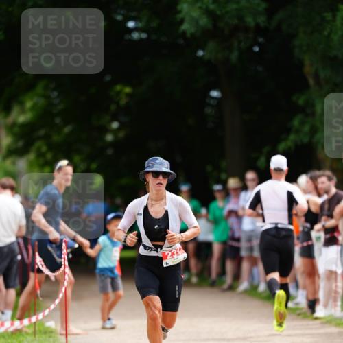 21.06.2026 - 29. Vierlanden-Triathlon LAZAROV Photography http://msf.ph/oto/9878058 21.06.2026 11:44:39 Laufen 23 meine-sportfotos.de