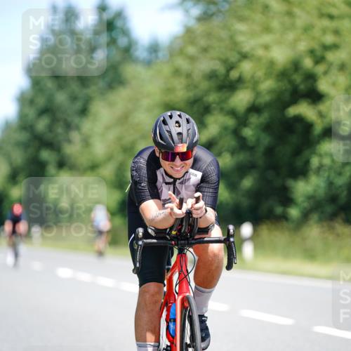 21.06.2026 - Viking Triathlon Michael Burmester http://msf.ph/oto/9878059 21.06.2026 13:06:42 Radfahren 222, 233, 374, 516, 523, 564, 636 meine-sportfotos.de