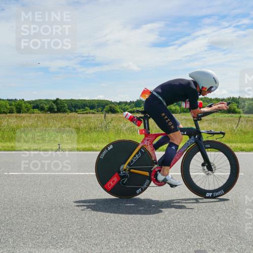 21.06.2026 - Viking Triathlon Michael Burmester http://msf.ph/oto/9878105 21.06.2026 12:13:29 Radfahren 1, 4, 18, 18, 33, 70, 92, 107, 117, 151, 156, 175, 207, 296, 414, 486, 487, 506, 574, 637 meine-sportfotos.de