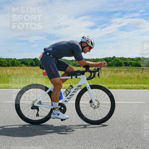 21.06.2026 - Viking Triathlon Michael Burmester http://msf.ph/oto/9878189 21.06.2026 12:14:38 Radfahren 2, 19, 167, 197, 417, 528, 616, 667 meine-sportfotos.de
