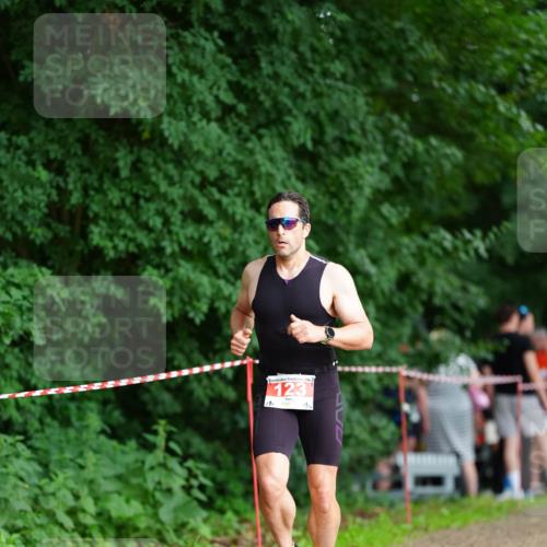 21.06.2026 - 29. Vierlanden-Triathlon LAZAROV Photography http://msf.ph/oto/9878206 21.06.2026 11:54:06 Laufen 202, 123 meine-sportfotos.de