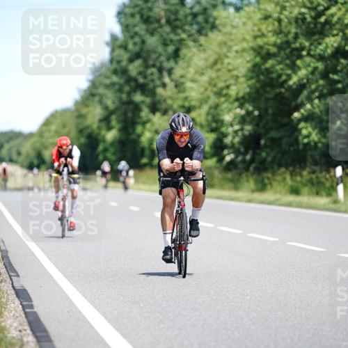 21.06.2026 - Viking Triathlon Michael Burmester http://msf.ph/oto/9878277 21.06.2026 13:07:25 Radfahren 59, 70, 345 meine-sportfotos.de