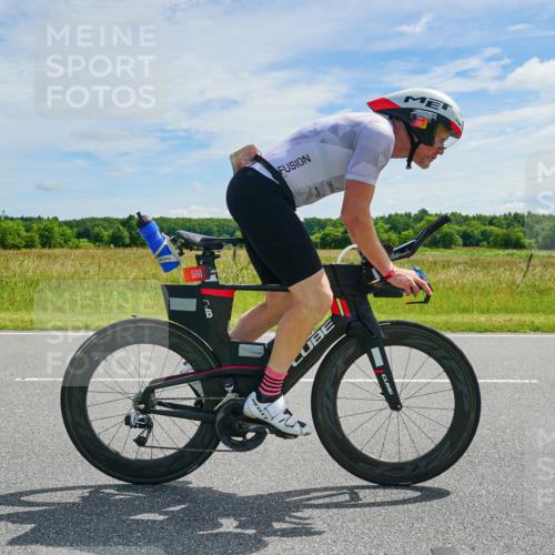 21.06.2026 - Viking Triathlon Michael Burmester http://msf.ph/oto/9878284 21.06.2026 12:15:54 Radfahren 21, 184, 184, 248, 334, 389, 394, 551, 590, 590 meine-sportfotos.de