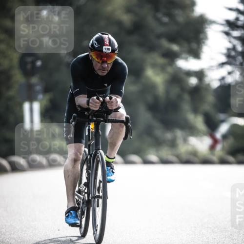 21.06.2026 - 29. Vierlanden-Triathlon H.Heesch http://msf.ph/oto/9878298 21.06.2026 09:07:29 Radfahren 60, 138 meine-sportfotos.de