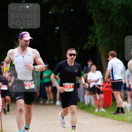 21.06.2026 - 29. Vierlanden-Triathlon LAZAROV Photography http://msf.ph/oto/9878315 21.06.2026 11:55:20 Laufen 137, 20, 191, 14 meine-sportfotos.de