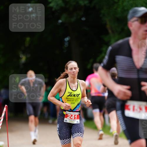 21.06.2026 - 29. Vierlanden-Triathlon LAZAROV Photography http://msf.ph/oto/9878345 21.06.2026 11:55:26 Laufen 202, 241 meine-sportfotos.de