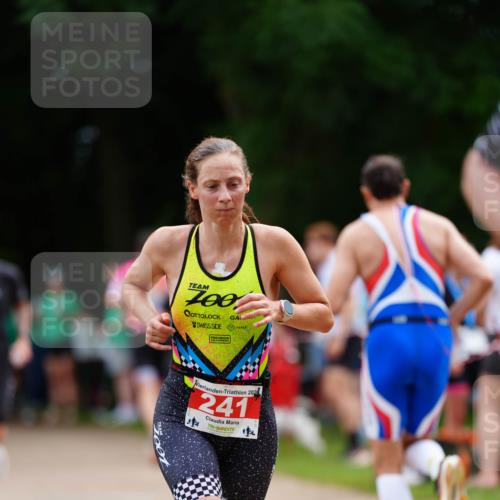 21.06.2026 - 29. Vierlanden-Triathlon LAZAROV Photography http://msf.ph/oto/9878350 21.06.2026 11:55:27 Laufen 700, 202, 241 meine-sportfotos.de