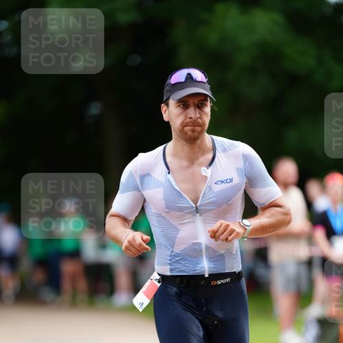 21.06.2026 - 29. Vierlanden-Triathlon LAZAROV Photography http://msf.ph/oto/9878412 21.06.2026 11:56:02 Laufen  meine-sportfotos.de
