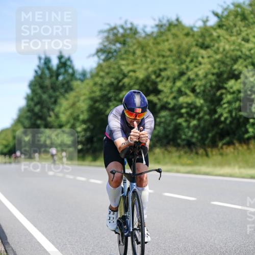 21.06.2026 - Viking Triathlon Michael Burmester http://msf.ph/oto/9878462 21.06.2026 13:08:07 Radfahren 143, 399, 505 meine-sportfotos.de