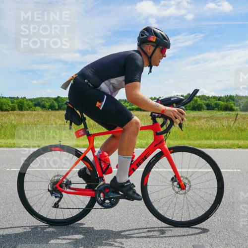 21.06.2026 - Viking Triathlon Michael Burmester http://msf.ph/oto/9878499 21.06.2026 12:19:05 Radfahren 39, 171, 325, 452, 496, 516, 517, 662 meine-sportfotos.de