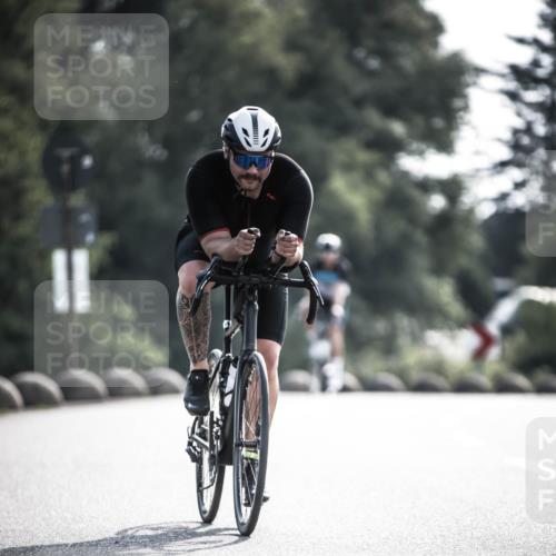 21.06.2026 - 29. Vierlanden-Triathlon H.Heesch http://msf.ph/oto/9878501 21.06.2026 09:08:03 Radfahren 52, 93 meine-sportfotos.de