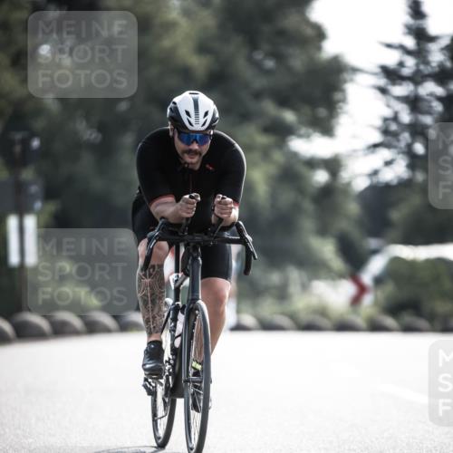 21.06.2026 - 29. Vierlanden-Triathlon H.Heesch http://msf.ph/oto/9878504 21.06.2026 09:08:03 Radfahren 52, 93 meine-sportfotos.de