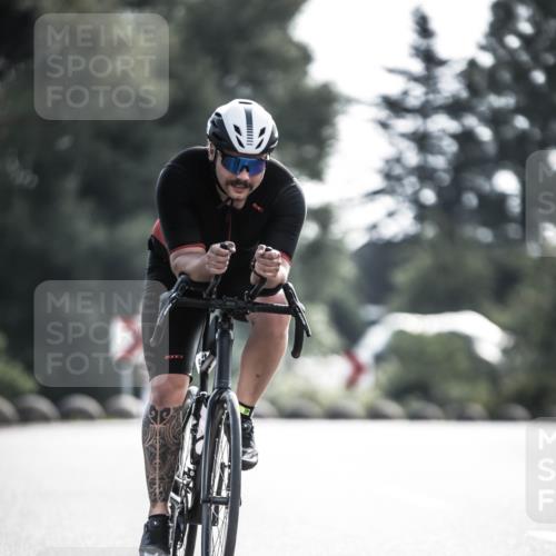 21.06.2026 - 29. Vierlanden-Triathlon H.Heesch http://msf.ph/oto/9878515 21.06.2026 09:08:04 Radfahren 52, 93 meine-sportfotos.de