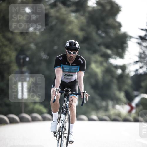 21.06.2026 - 29. Vierlanden-Triathlon H.Heesch http://msf.ph/oto/9878534 21.06.2026 09:08:08 Radfahren 52, 93 meine-sportfotos.de