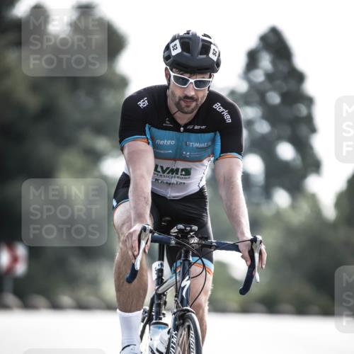 21.06.2026 - 29. Vierlanden-Triathlon H.Heesch http://msf.ph/oto/9878571 21.06.2026 09:08:09 Radfahren 52 meine-sportfotos.de