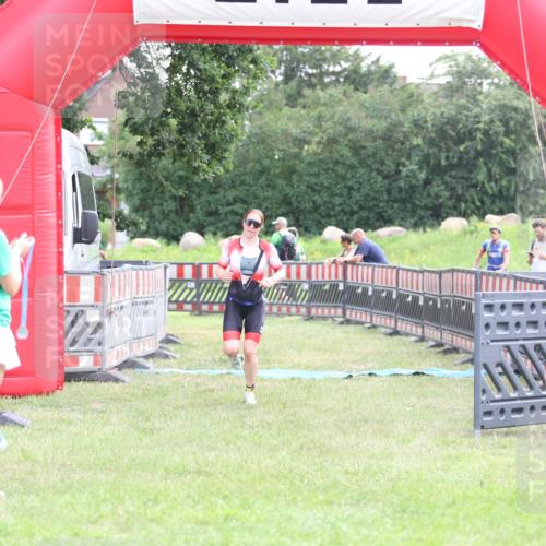 21.06.2026 - 29. Vierlanden-Triathlon Andreas Tolksdorf http://msf.ph/oto/9878628 21.06.2026 11:16:24 Ziel 449, 609, 449, 609 meine-sportfotos.de