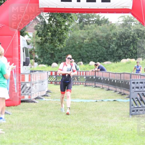 21.06.2026 - 29. Vierlanden-Triathlon Andreas Tolksdorf http://msf.ph/oto/9878692 21.06.2026 11:16:24 Ziel 449, 609, 449, 609 meine-sportfotos.de