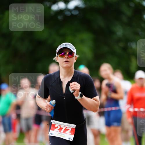 21.06.2026 - 29. Vierlanden-Triathlon LAZAROV Photography http://msf.ph/oto/9878695 21.06.2026 11:58:42 Laufen 20, 272 meine-sportfotos.de