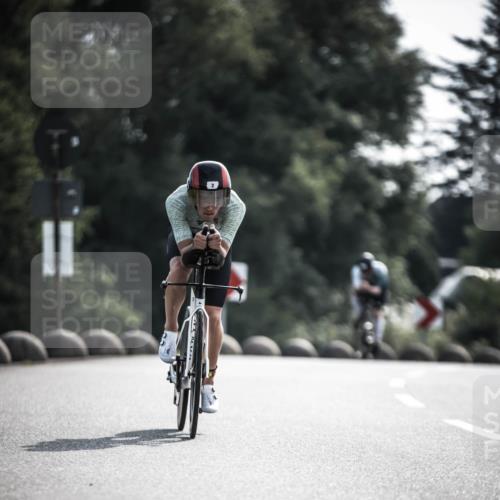 21.06.2026 - 29. Vierlanden-Triathlon H.Heesch http://msf.ph/oto/9878696 21.06.2026 09:09:07 Radfahren 2, 16, 36, 41 meine-sportfotos.de