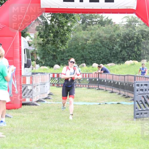 21.06.2026 - 29. Vierlanden-Triathlon Andreas Tolksdorf http://msf.ph/oto/9878711 21.06.2026 11:16:25 Ziel 449, 609, 449, 609 meine-sportfotos.de