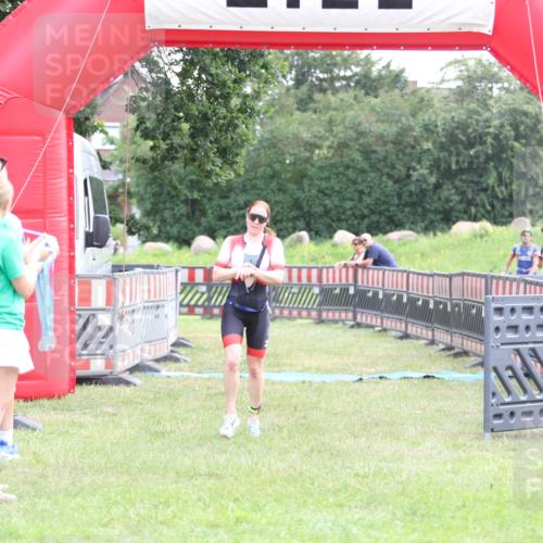 21.06.2026 - 29. Vierlanden-Triathlon Andreas Tolksdorf http://msf.ph/oto/9878738 21.06.2026 11:16:25 Ziel 449, 609, 449, 609 meine-sportfotos.de