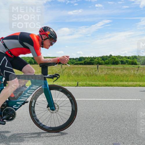 21.06.2026 - Viking Triathlon Michael Burmester http://msf.ph/oto/9878745 21.06.2026 12:22:45 Radfahren 132, 134, 142, 158, 279, 329, 364, 436, 442, 577, 630 meine-sportfotos.de